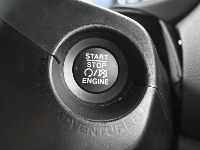 Used 2022 Jeep Renegade Limited AWD/4WD image 35