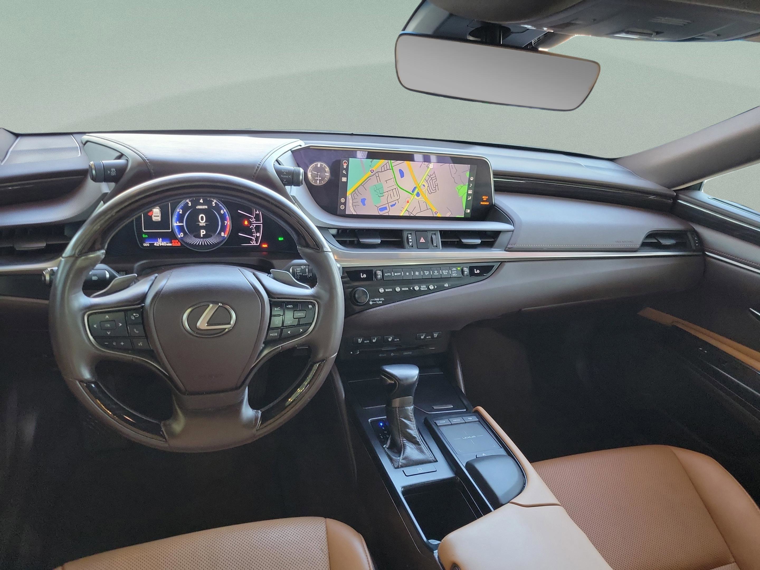 Used 2020 Lexus ES 350 w/ Premium Package image 25