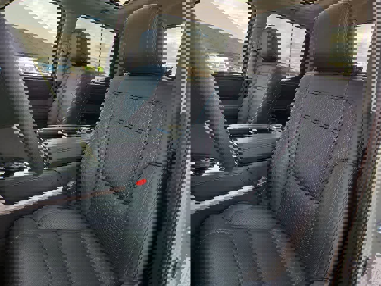 Used 2024 Toyota Tundra Limited w/ TRD Off-Road Package image 15