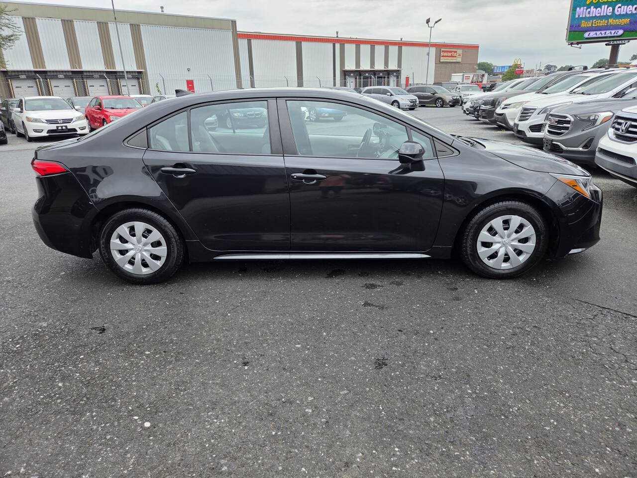Used 2021 Toyota Corolla L w/ Carpet Mat Package (TMS) FWD image 4