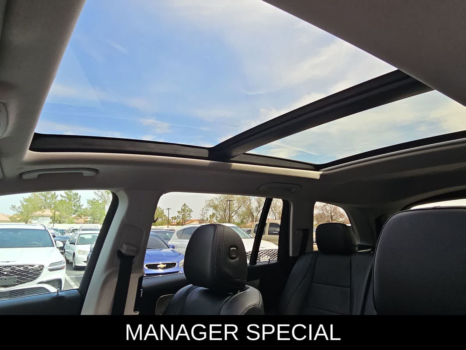 Used 2024 Mercedes-Benz GLS 450 4MATIC image 29