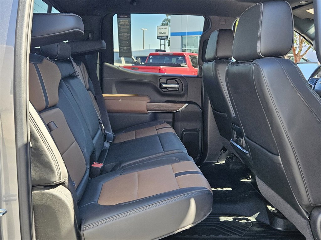 Certified 2021 Chevrolet Silverado 1500 High Country w/ Safety Package II image 14