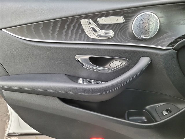Used 2019 Mercedes-Benz E 300 image 14