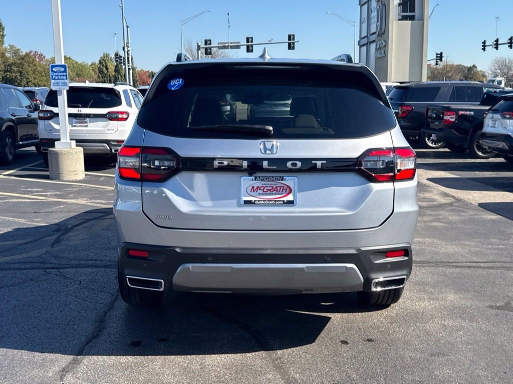 Certified 2026 Honda Pilot EX-L image 10