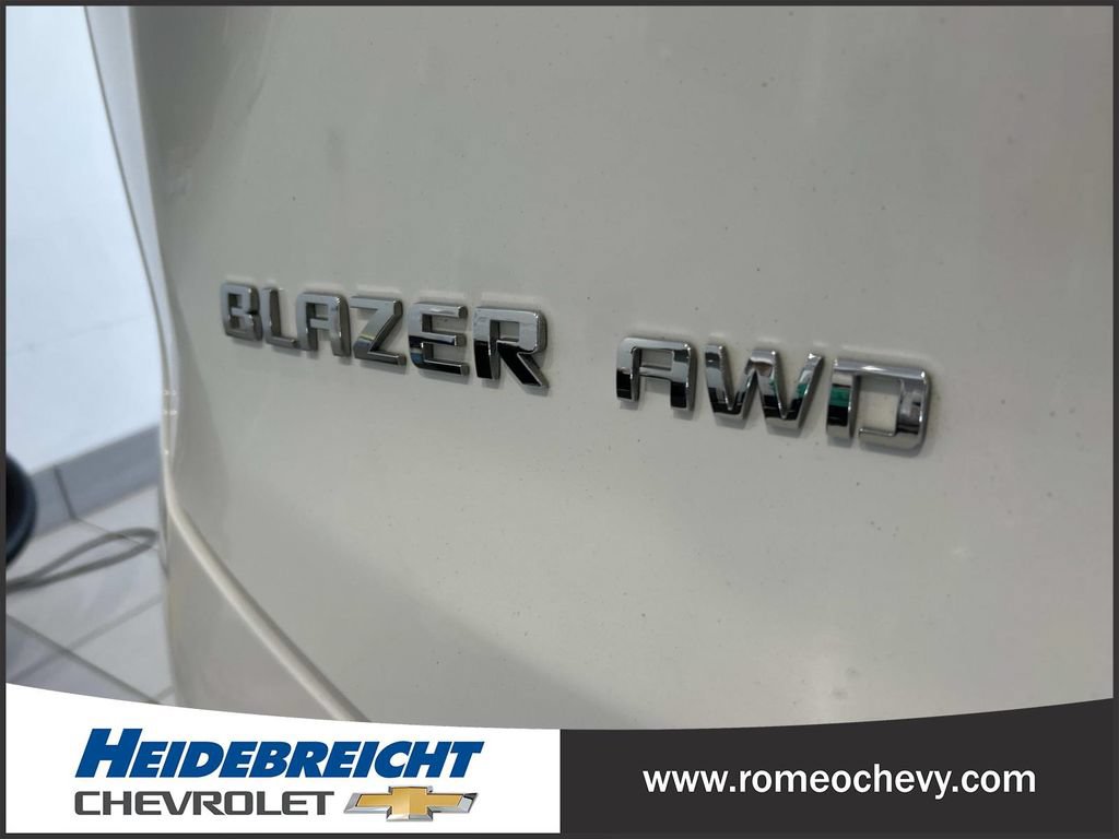 Used 2020 Chevrolet Blazer LT AWD/4WD image 36