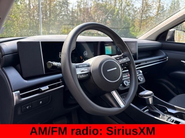 Used 2025 Hyundai Tucson SE image 15