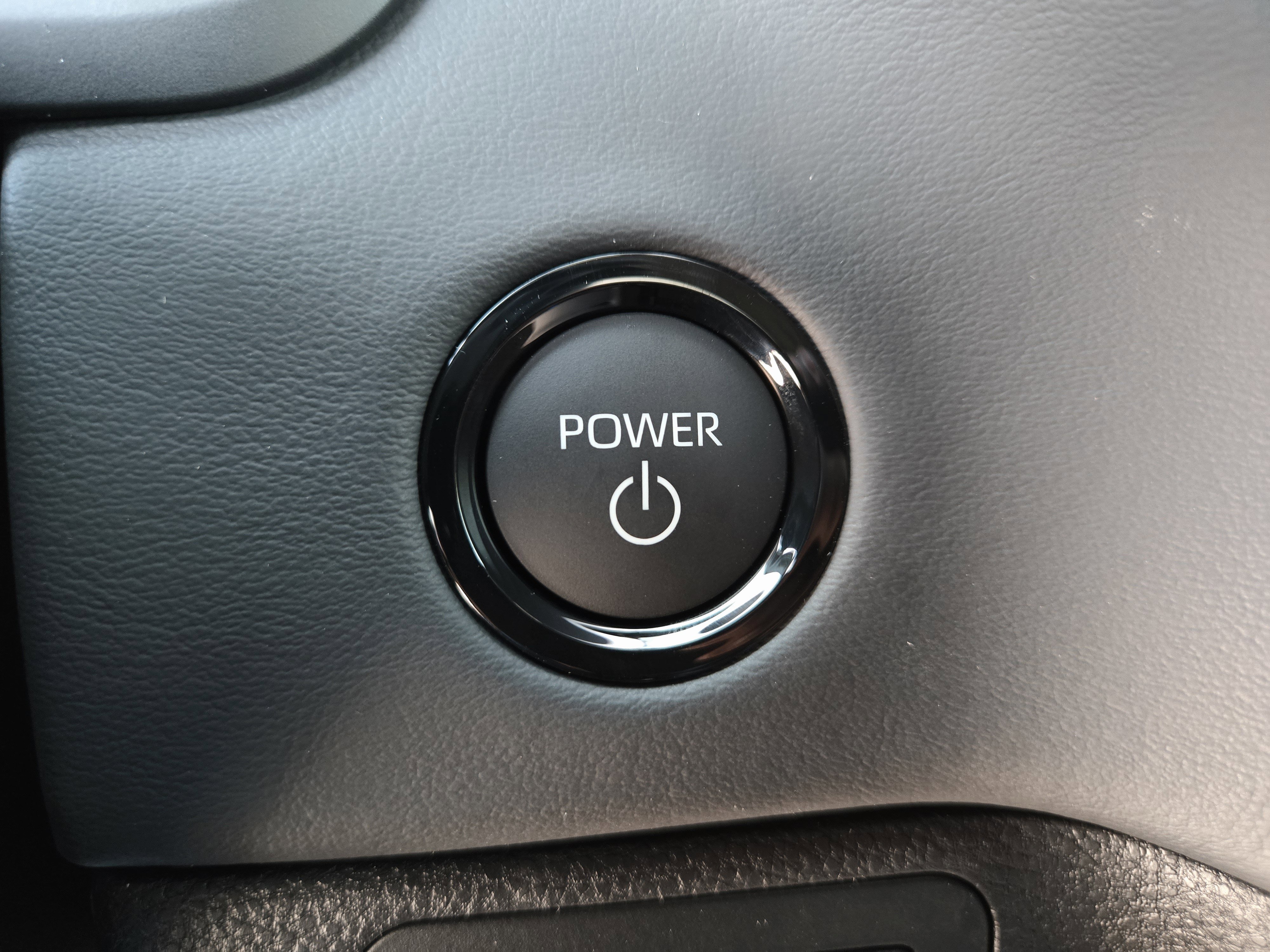 New 2025 Toyota Tundra Platinum image 14