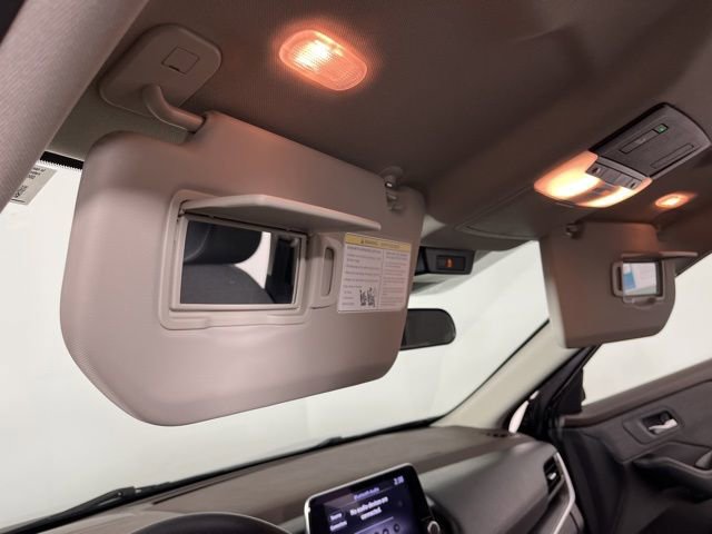 Used 2023 Nissan Rogue SV image 35