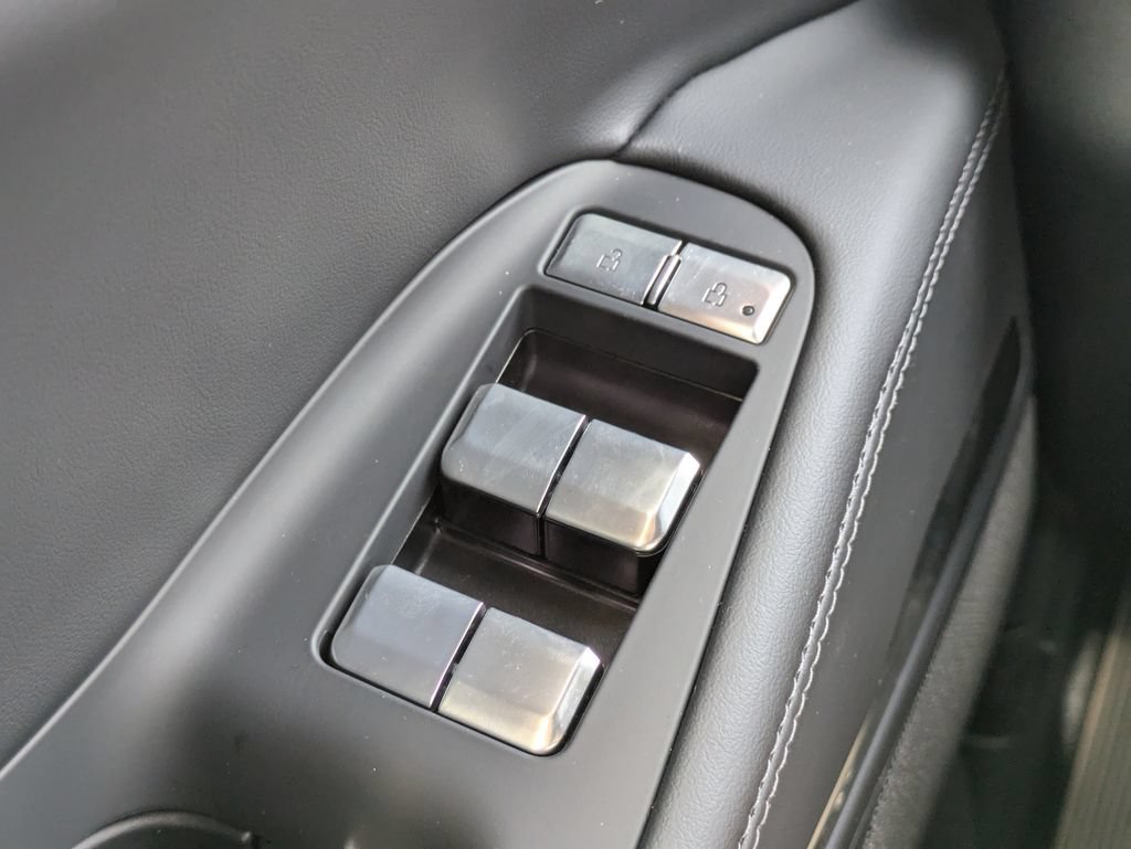 New 2027 Lincoln Navigator Reserve w/ Jet Appearance Package AWD/4WD image 27