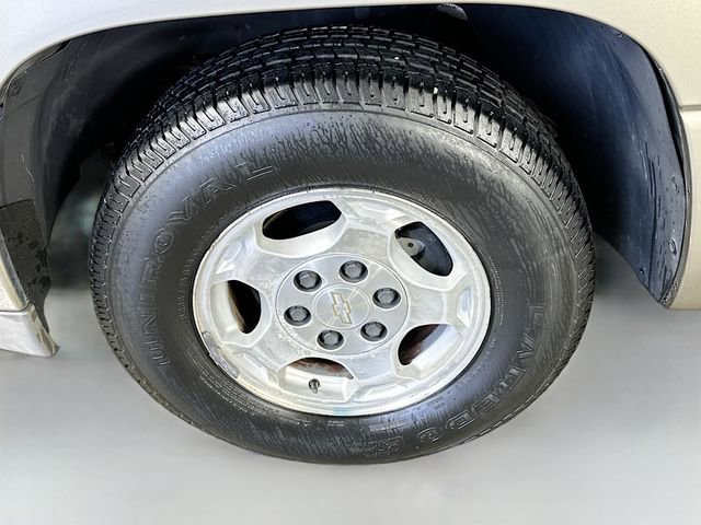 Used 2003 Chevrolet Silverado 1500 LS RWD image 8