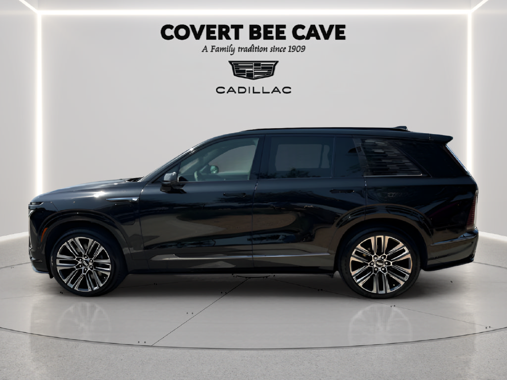 Used 2026 Cadillac Vistiq Platinum w/ LPO, Floor Liner Package AWD/4WD image 12