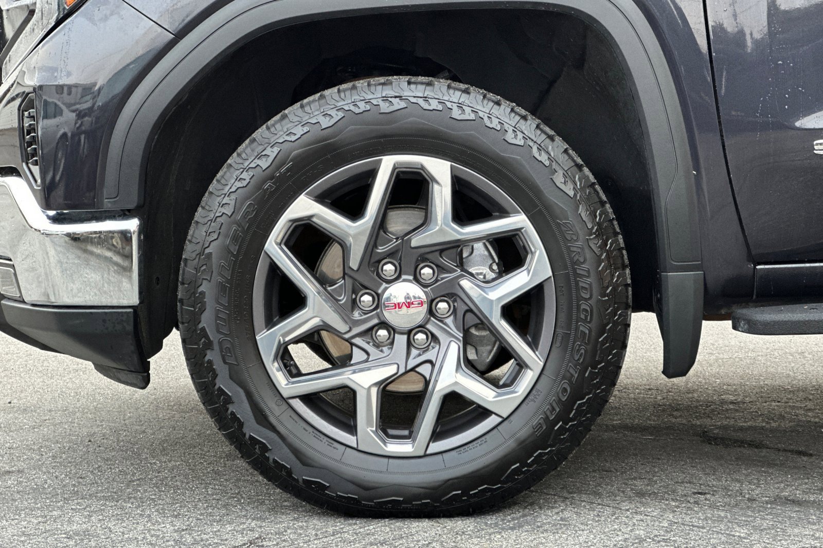 Used 2023 GMC Sierra 1500 SLT w/ SLT Premium Plus Package image 12