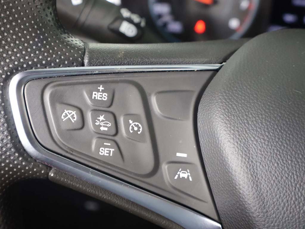 Used 2024 Chevrolet Malibu LT image 35