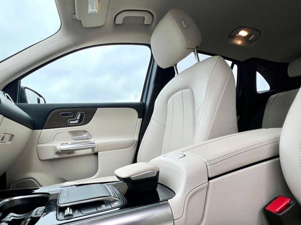 Certified 2022 Mercedes-Benz GLA 250 4MATIC image 12