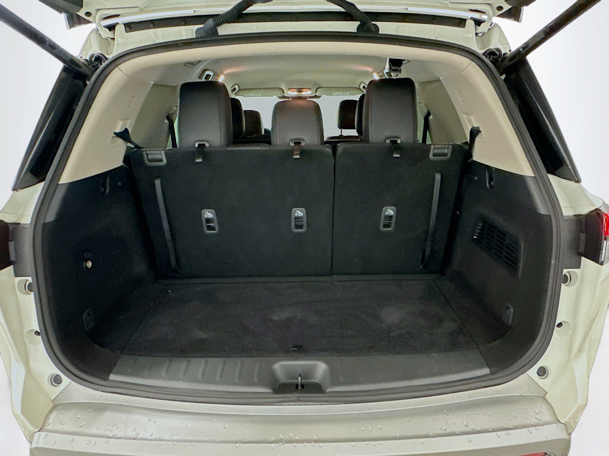 Used 2024 Nissan Pathfinder SL image 31