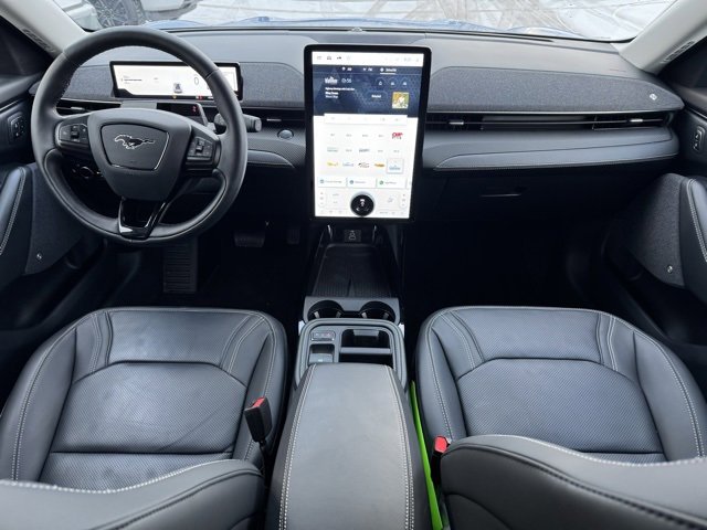 Certified 2025 Ford Mustang Mach-E Premium image 7