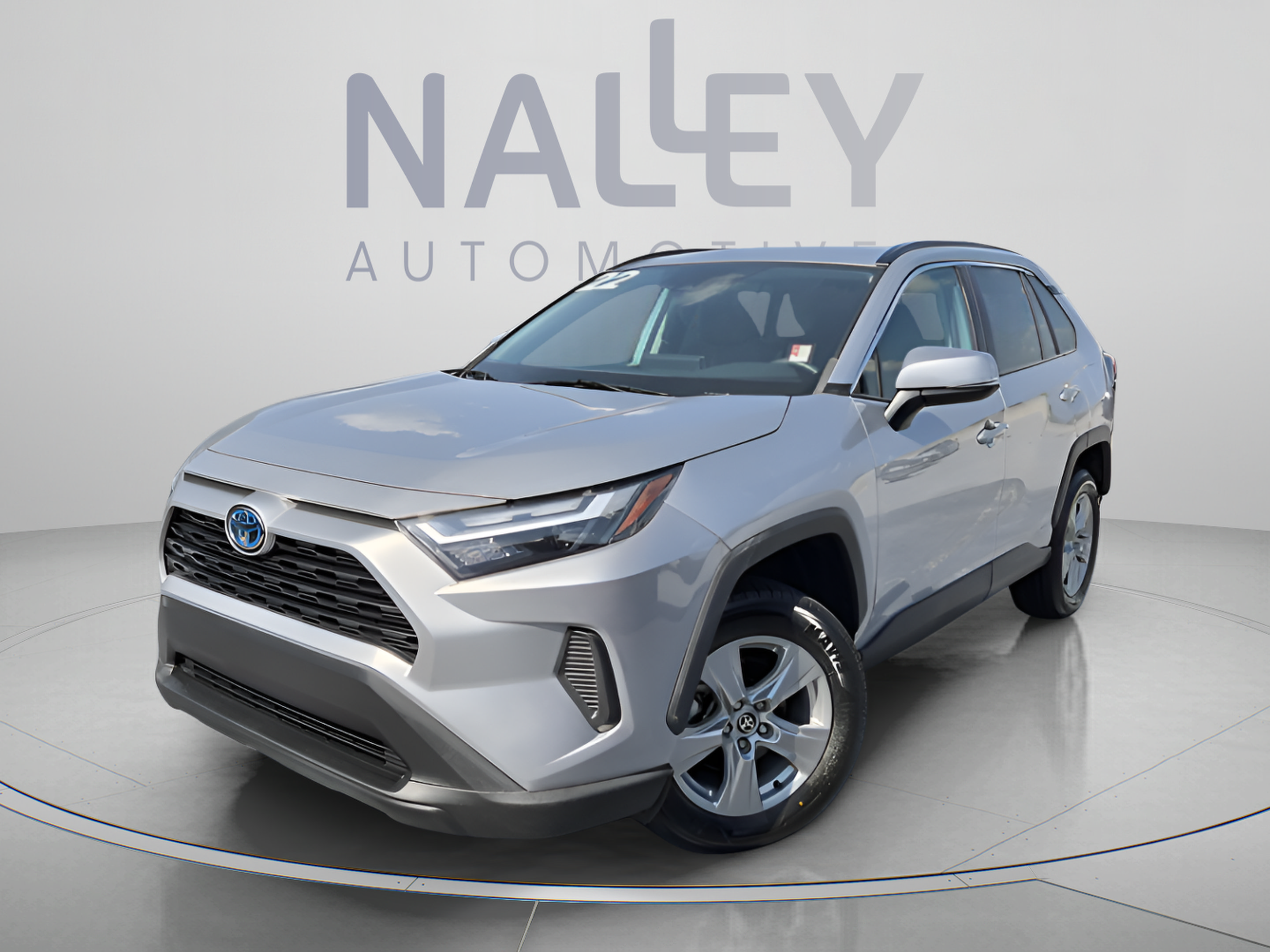 Used 2022 Toyota RAV4 XLE w/ Convenience Package