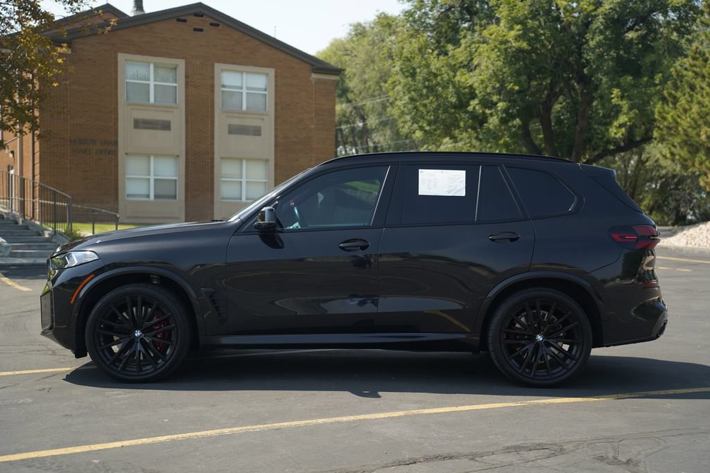 Used 2024 BMW X5 M60i AWD/4WD image 2