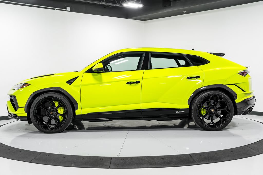 Used 2024 Lamborghini Urus Performante AWD/4WD image 6