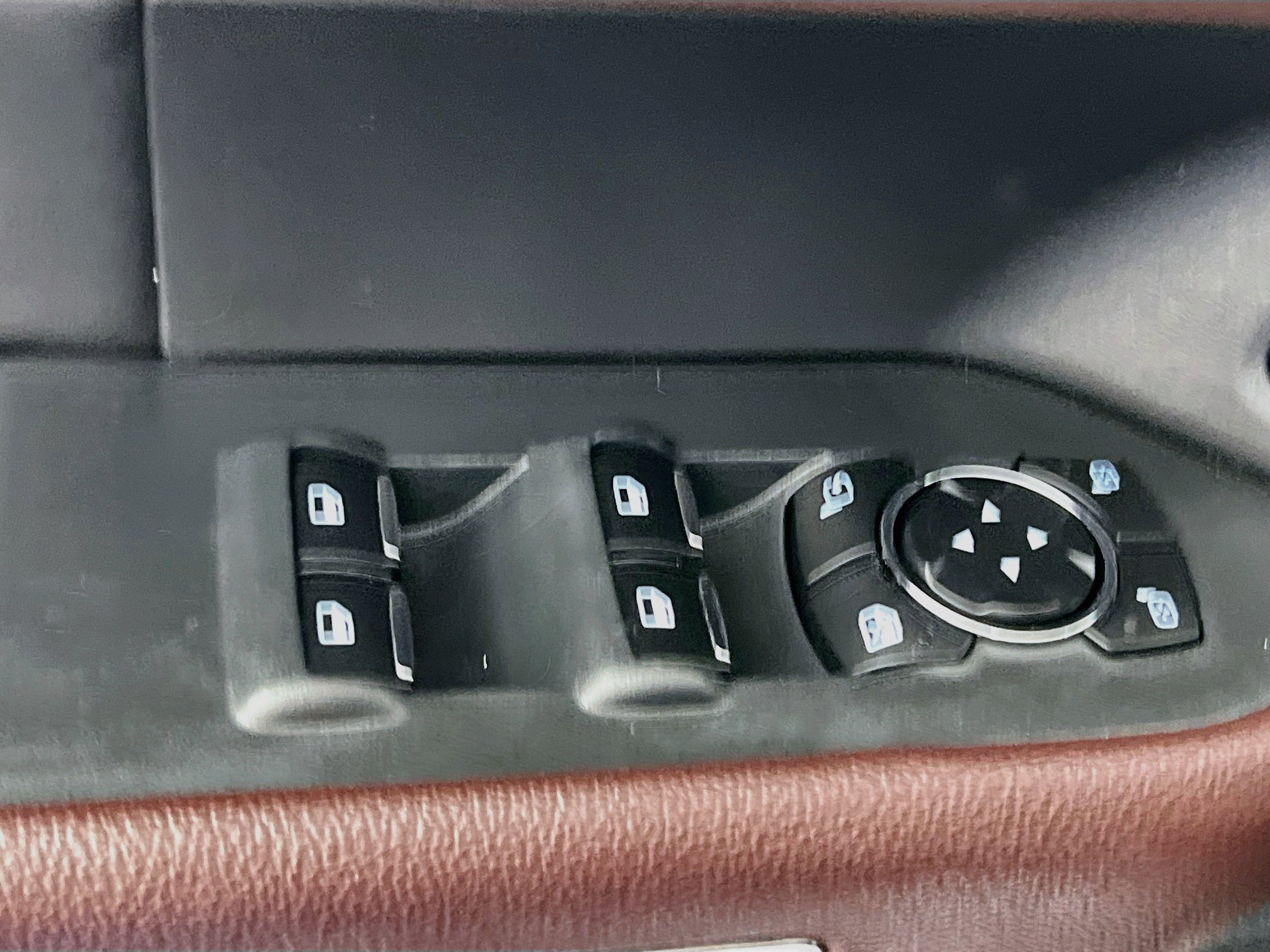 Used 2024 Ford Expedition Limited RWD image 16