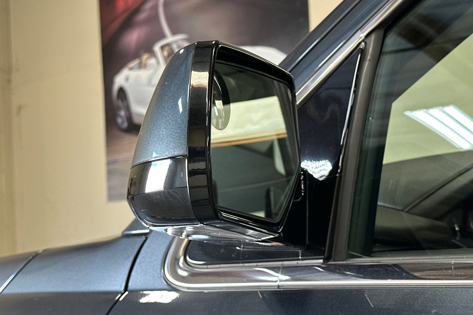 Used 2020 GMC Yukon XL SLT w/ Value Plus Edition image 55