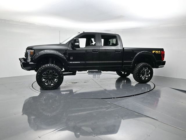 Used 2022 Ford F250 Lariat w/ Black Appearance Package image 6