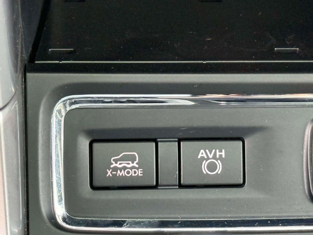 Used 2019 Subaru Ascent Limited AWD/4WD image 29