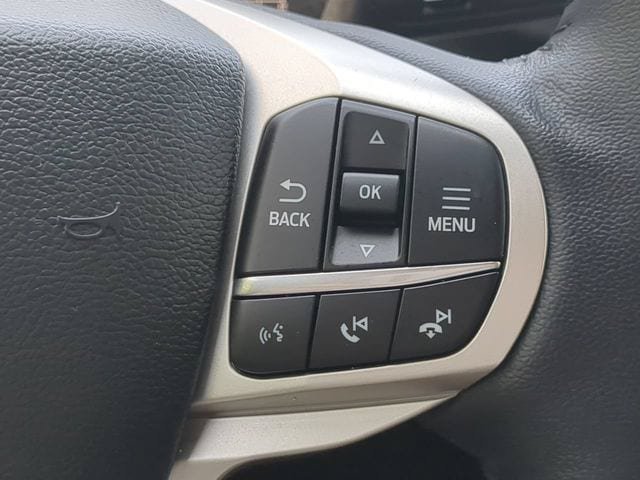Used 2023 Ford Explorer XLT w/ Equipment Group 202A AWD/4WD image 24