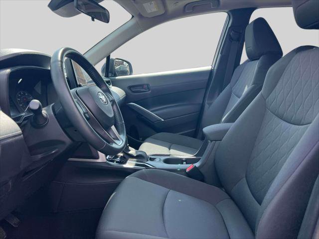 Certified 2023 Toyota Corolla Cross LE w/ Moonroof Package image 16