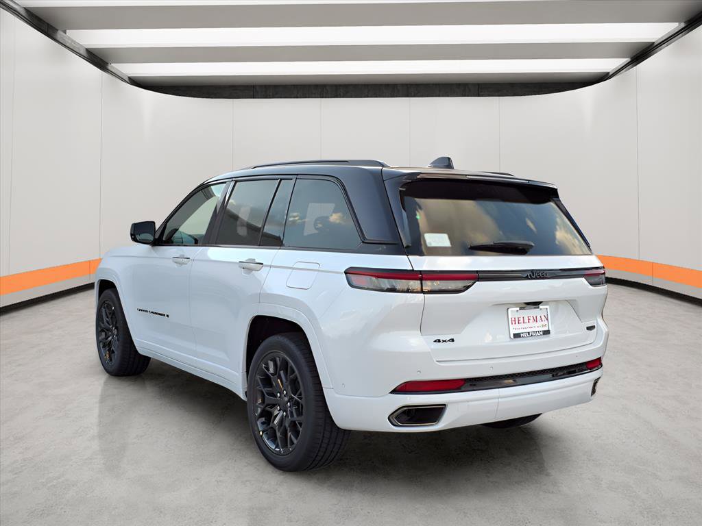 New 2025 Jeep Grand Cherokee Summit w/ Obsidian Package image 5