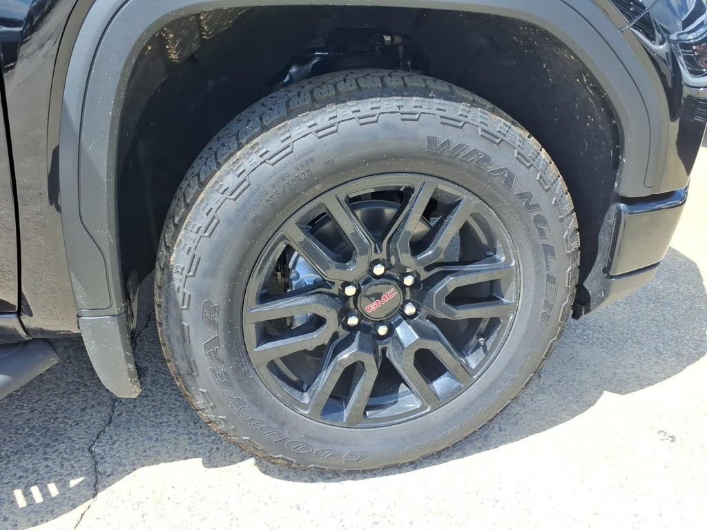 New 2026 GMC Sierra 1500 Pro w/ Graphite Edition AWD/4WD image 9