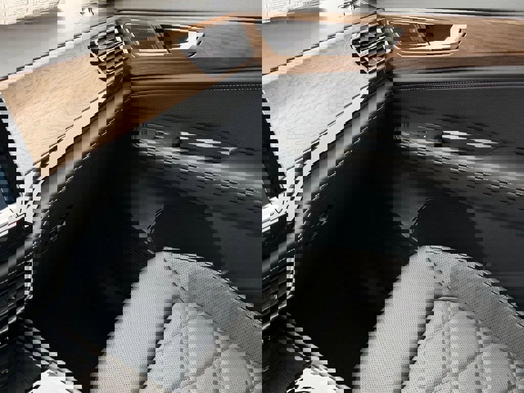 New 2026 Volkswagen Atlas SE image 36