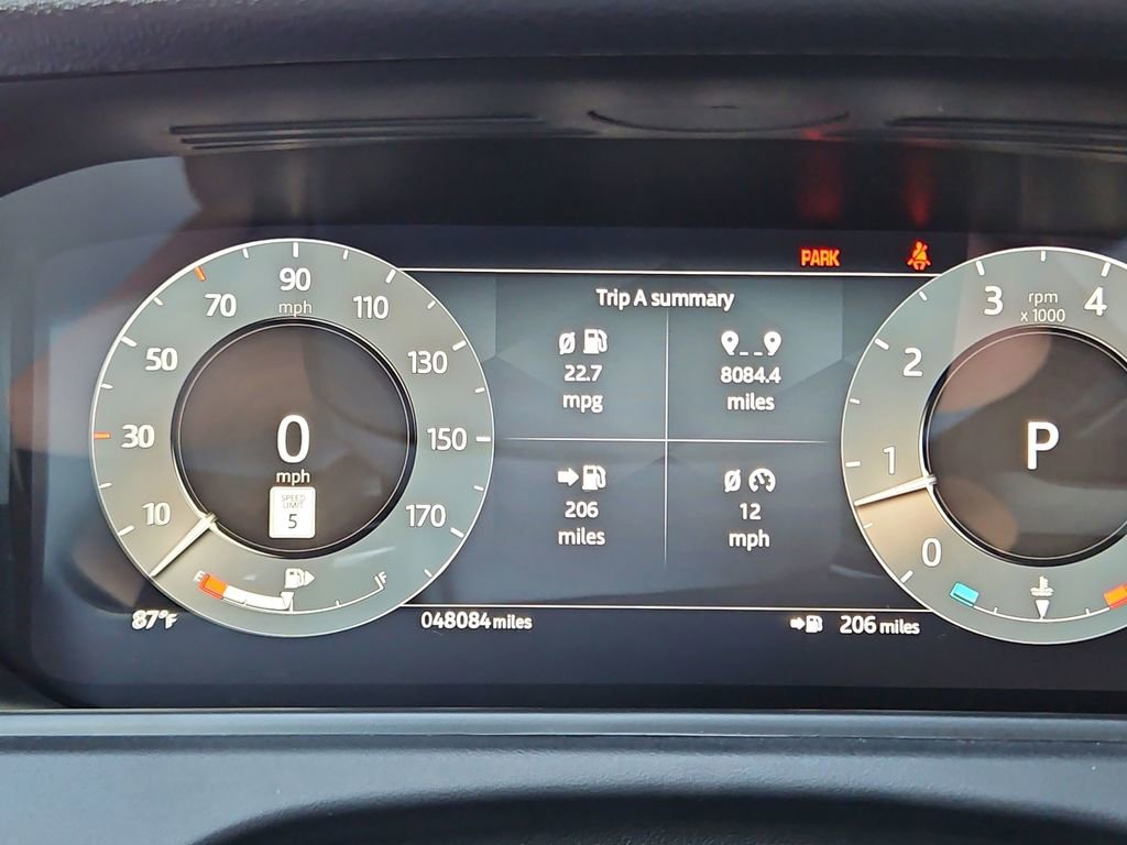 Used 2024 Land Rover Range Rover Velar Dynamic SE image 13