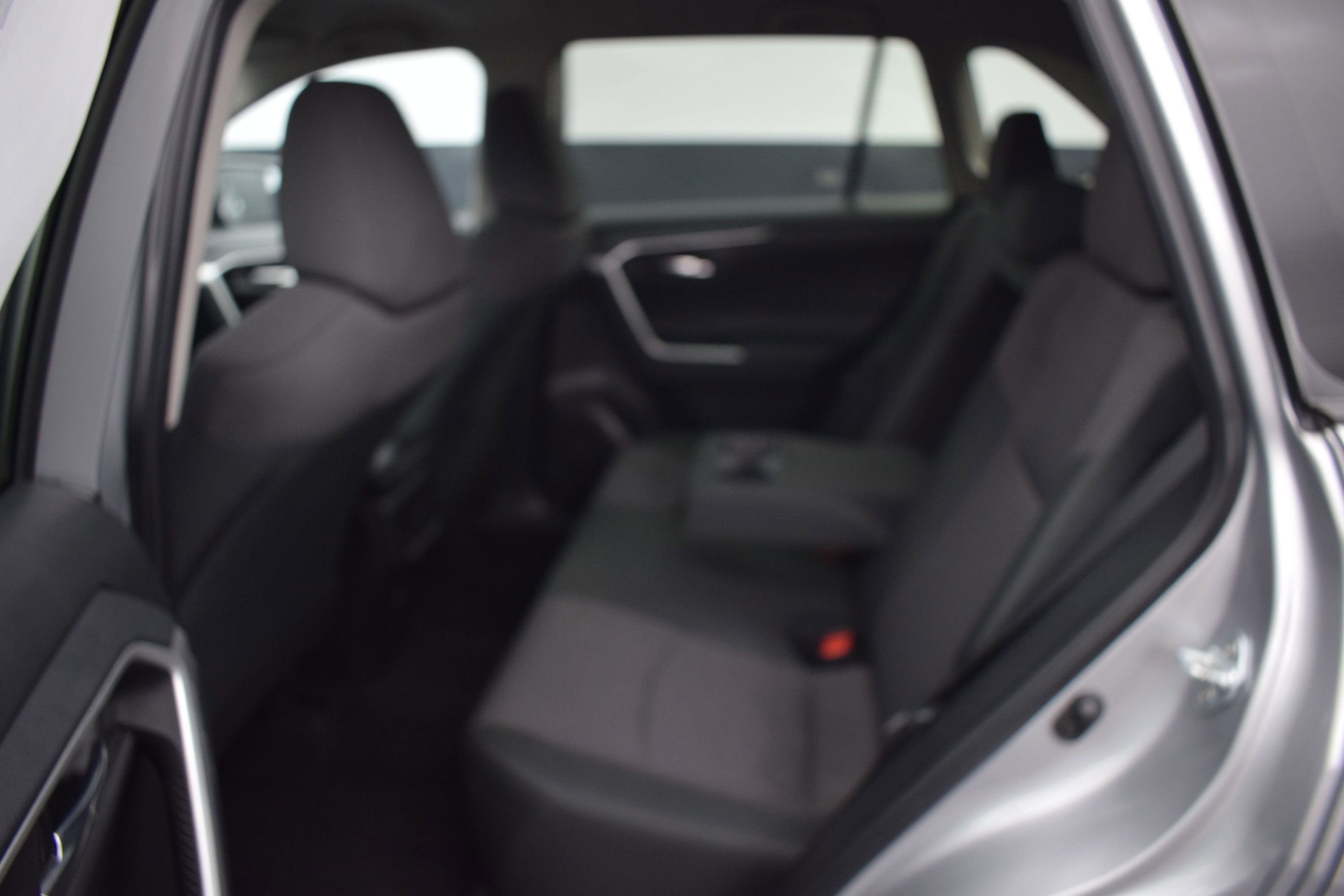 Used 2024 Toyota RAV4 XLE AWD/4WD image 12