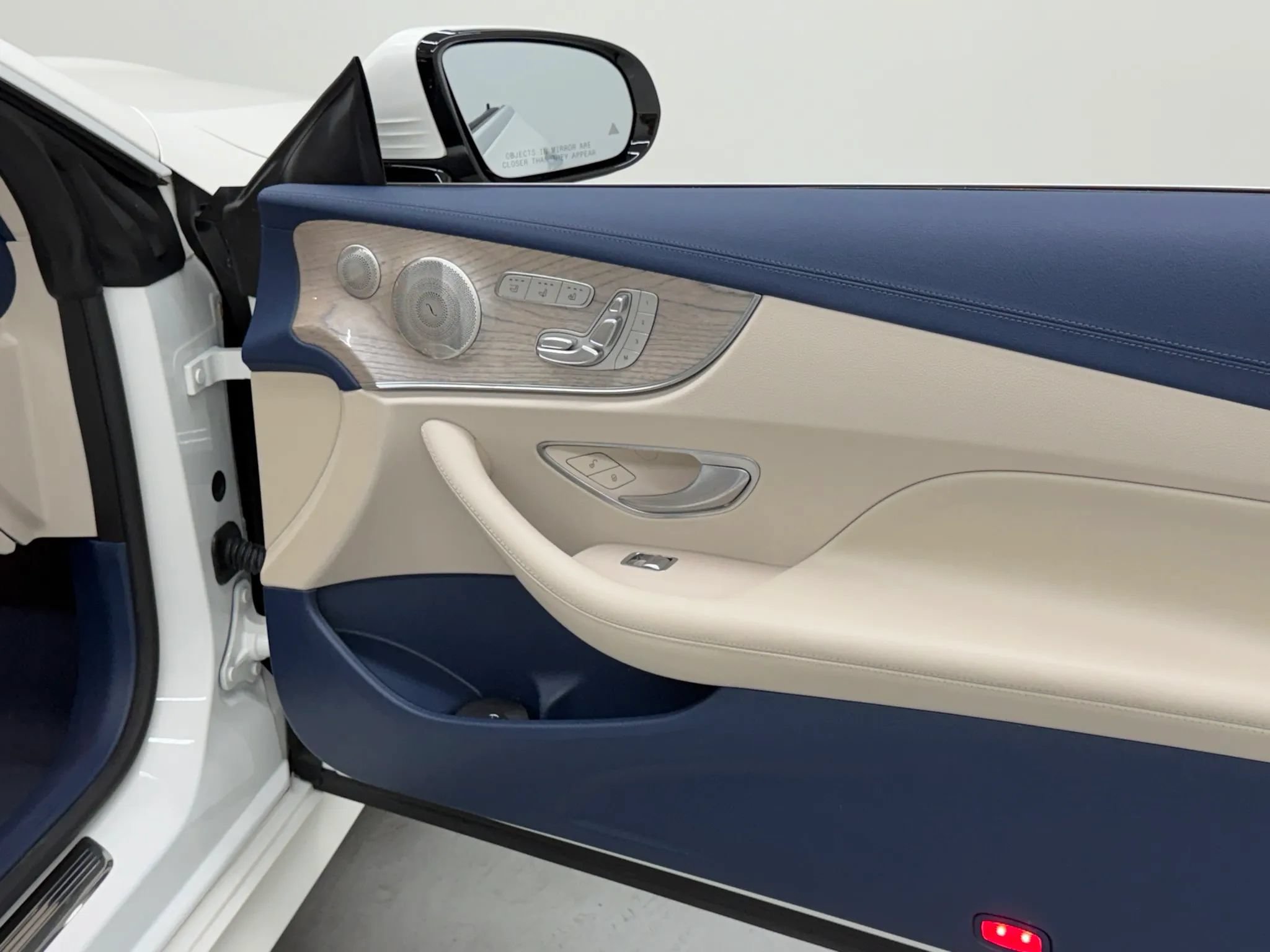 Used 2021 Mercedes-Benz E 450 Cabriolet image 20