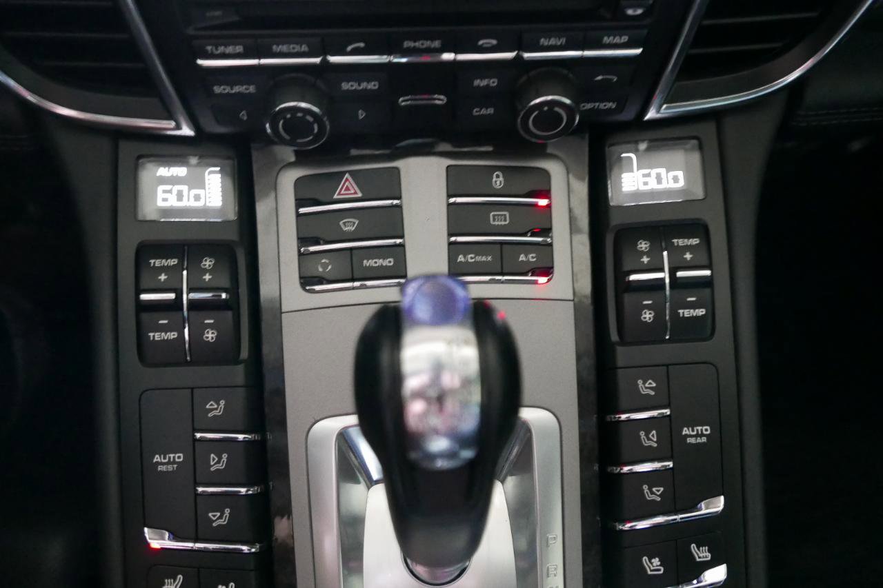 Used 2012 Porsche Panamera Turbo S AWD/4WD image 17