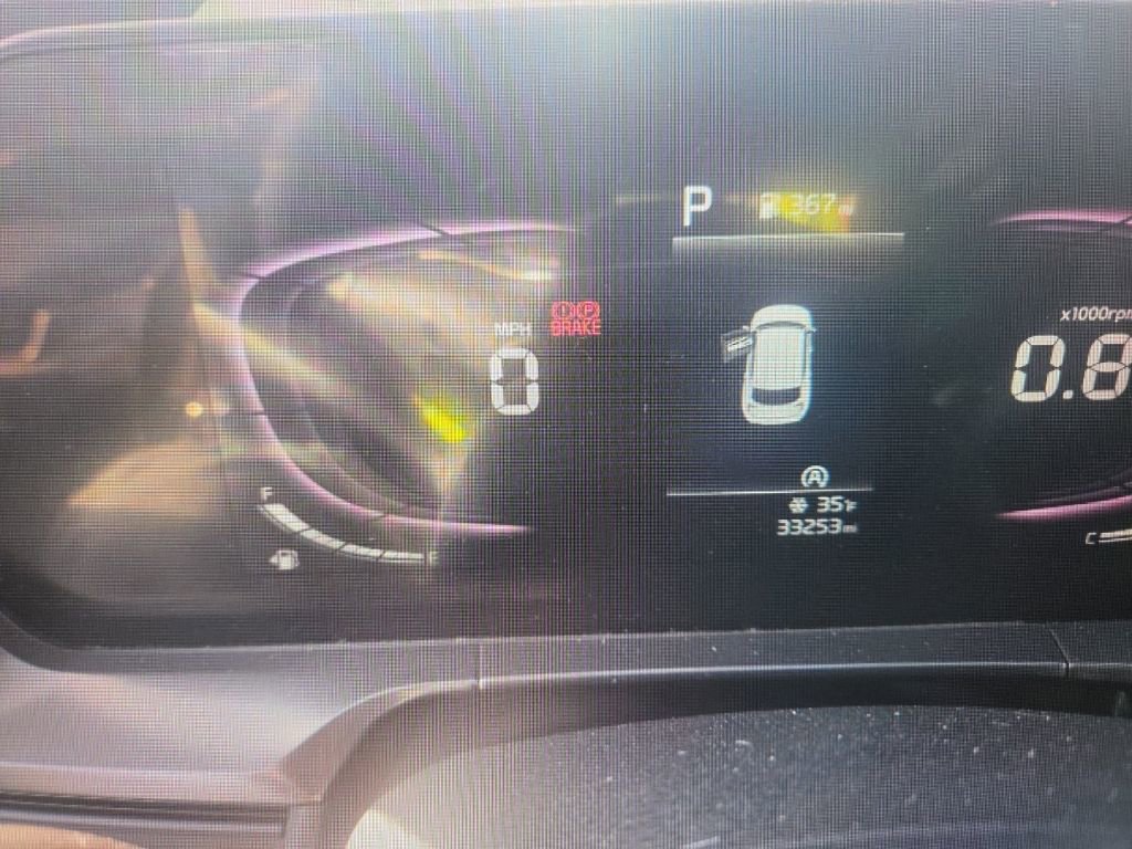 Used 2025 Kia Telluride S image 10