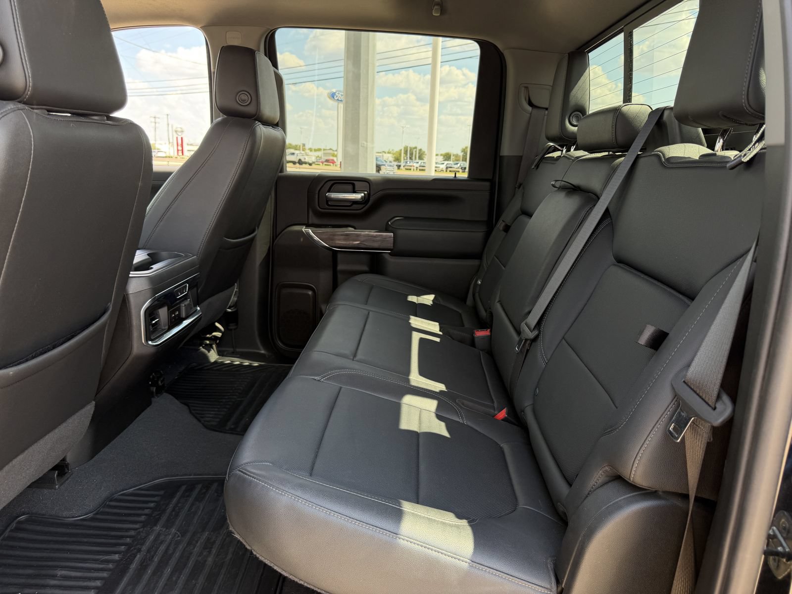 Used 2023 Chevrolet Silverado 2500 LTZ w/ LTZ Premium Texas Edition AWD/4WD image 31