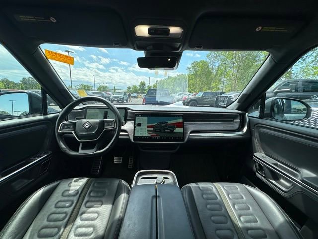 Used 2022 Rivian R1T Adventure AWD/4WD image 2