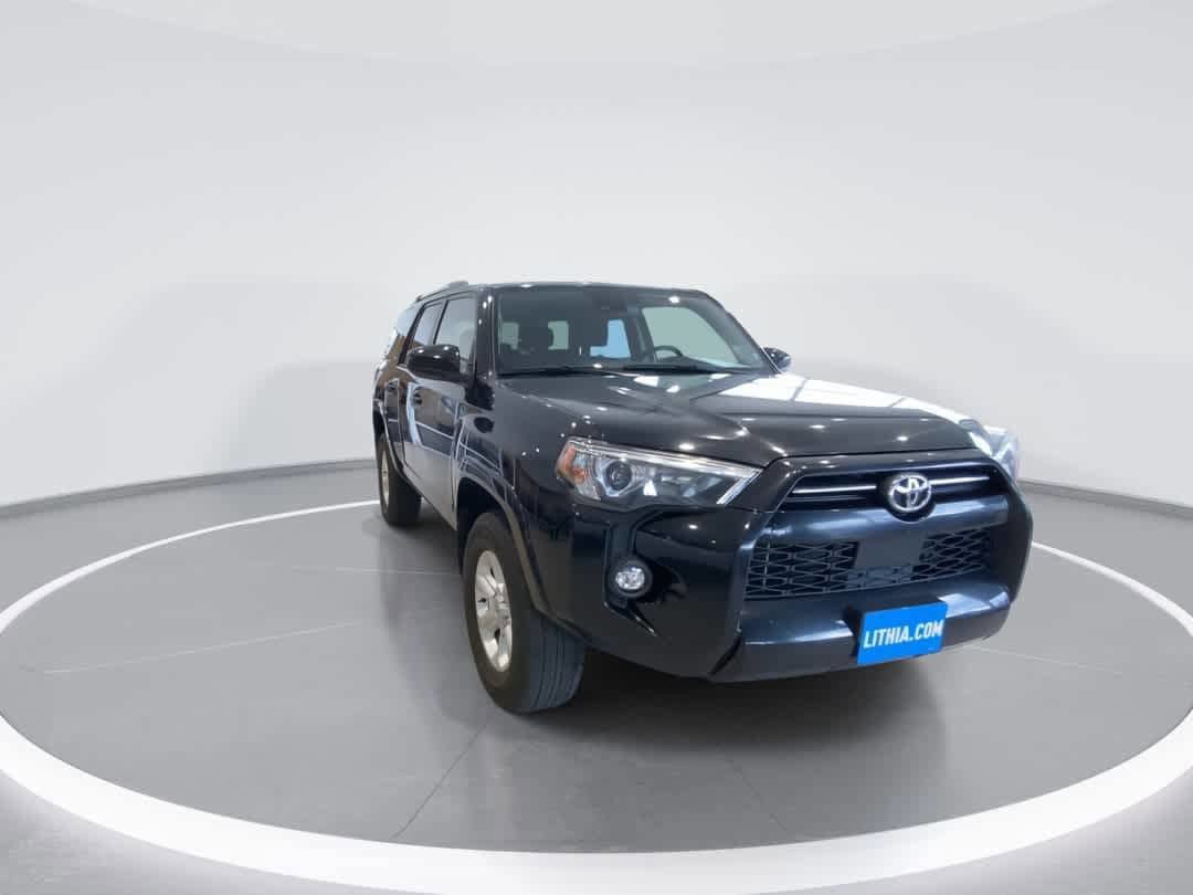 Used 2024 Toyota 4Runner SR5 AWD/4WD image 2