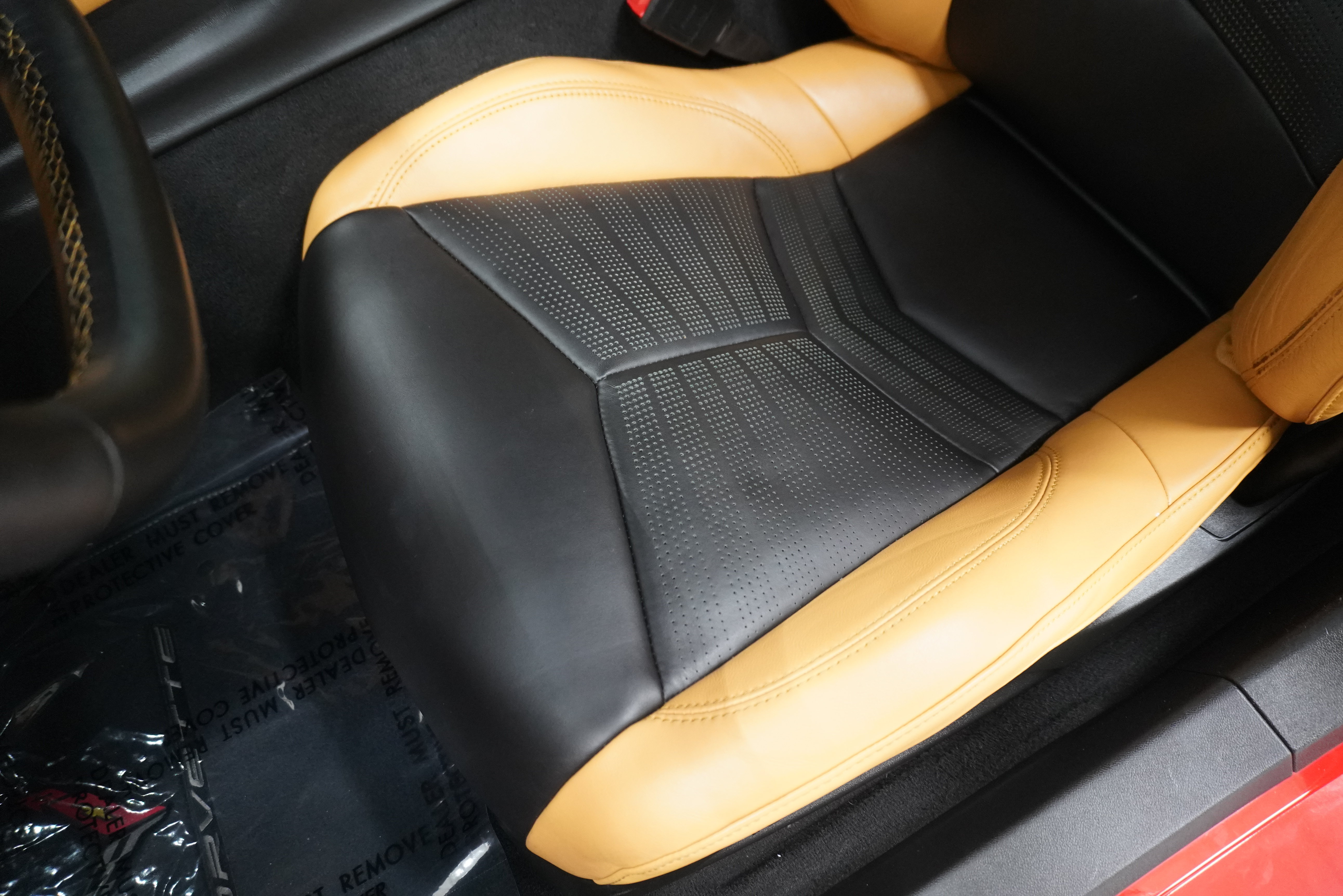 Used 2022 Chevrolet Corvette Stingray Preferred Cpe w/ Z51 Performance Package RWD image 12