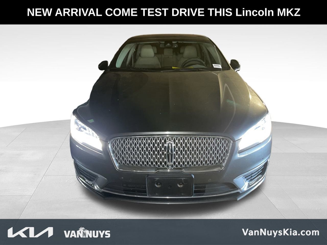Used 2017 Lincoln MKZ Reserve w/ Technology Package image 1