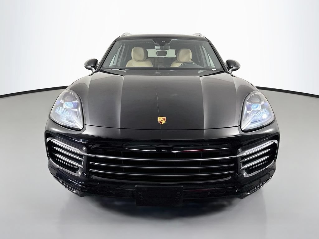 Used 2019 Porsche Cayenne AWD/4WD image 2