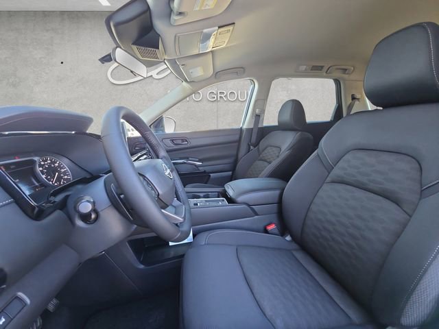 New 2026 Nissan Pathfinder SV image 19