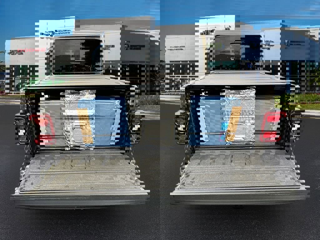 New 2026 Jeep Gladiator Rubicon image 28