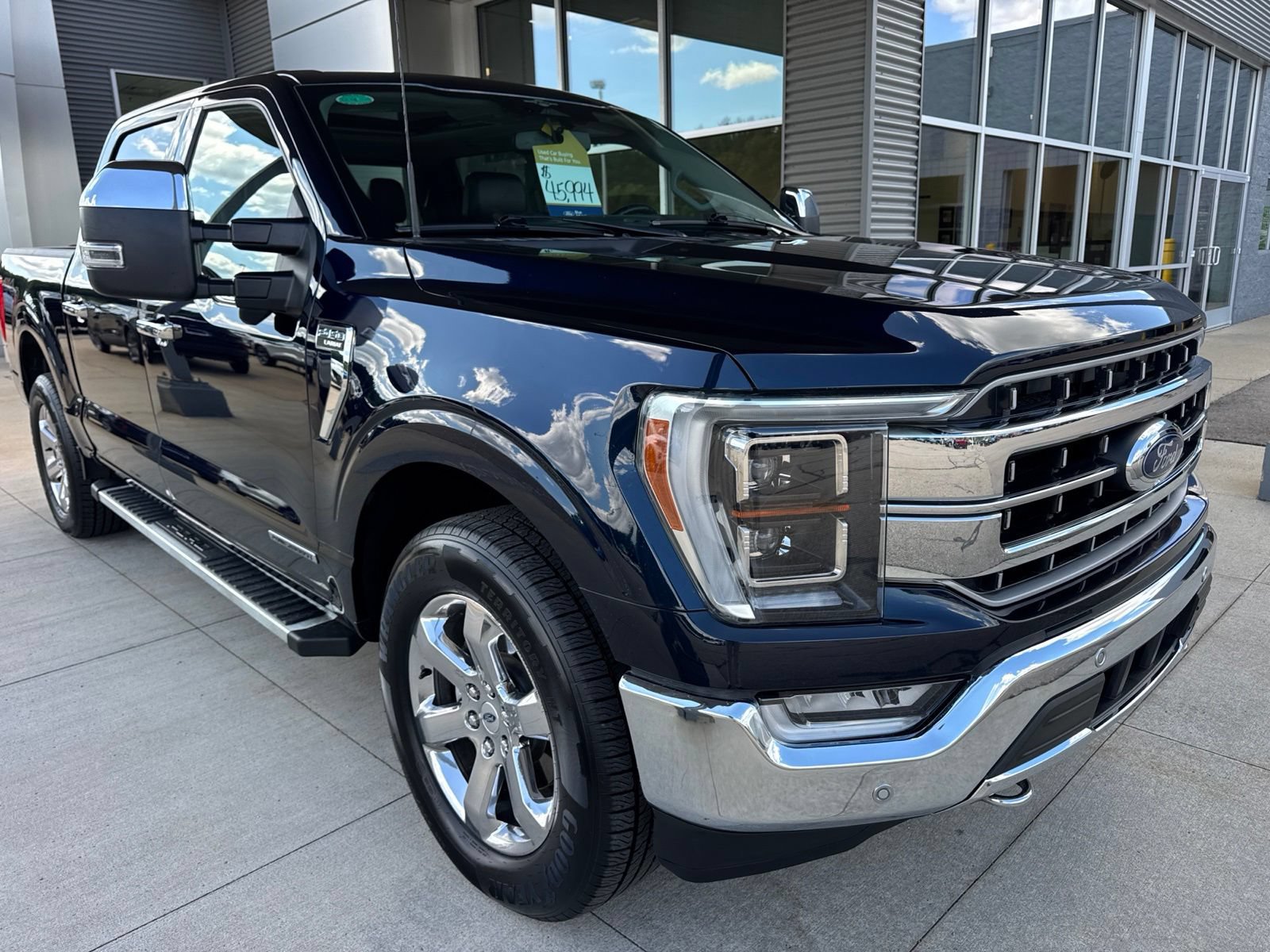 Used 2023 Ford F150 Lariat w/ Equipment Group 502A High AWD/4WD image 10