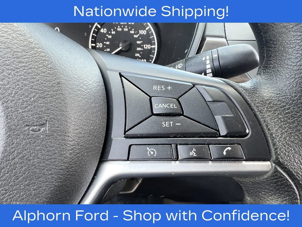Used 2024 Nissan Altima 2.5 SV FWD image 16