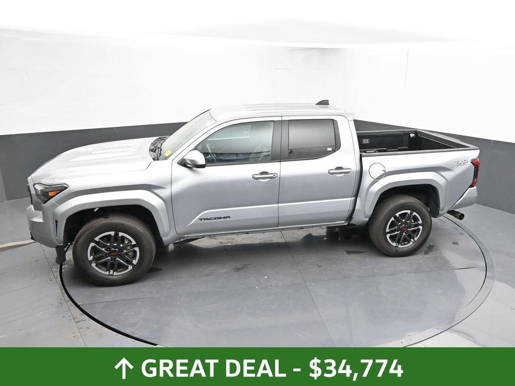 Used 2024 Toyota Tacoma TRD Sport RWD image 33