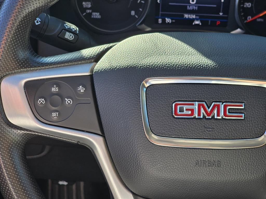 Used 2024 GMC Terrain SLE image 15