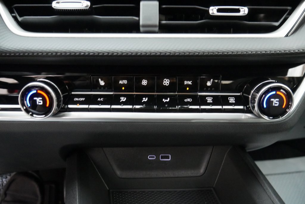 New 2026 Chevrolet Equinox LT image 18